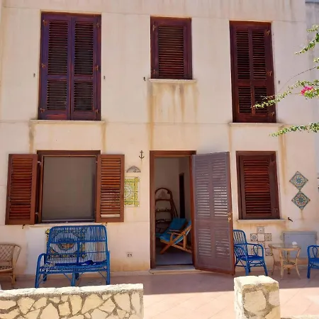 Holiday home Elvira A Levanzo